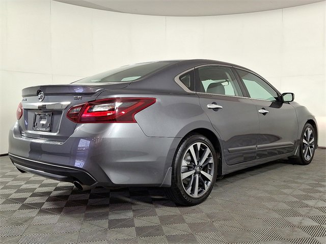 Used 2017 Nissan Altima 2.5 SR image 9