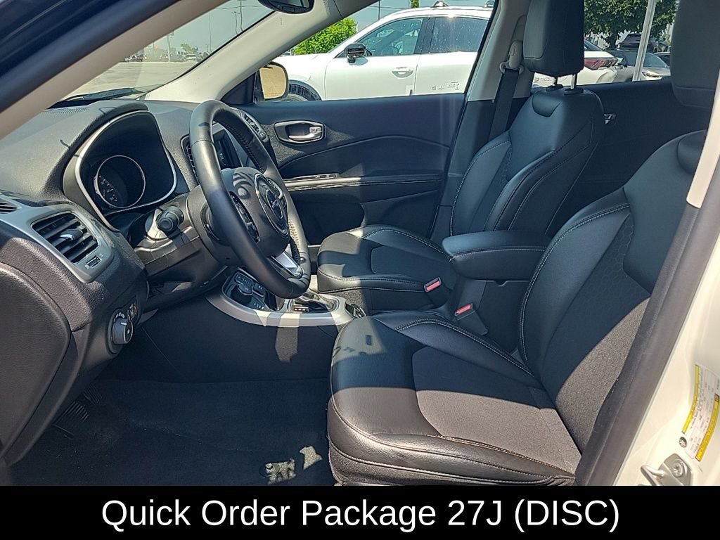 Used 2019 Jeep Compass Latitude w/ Popular Equipment Group AWD/4WD image 15