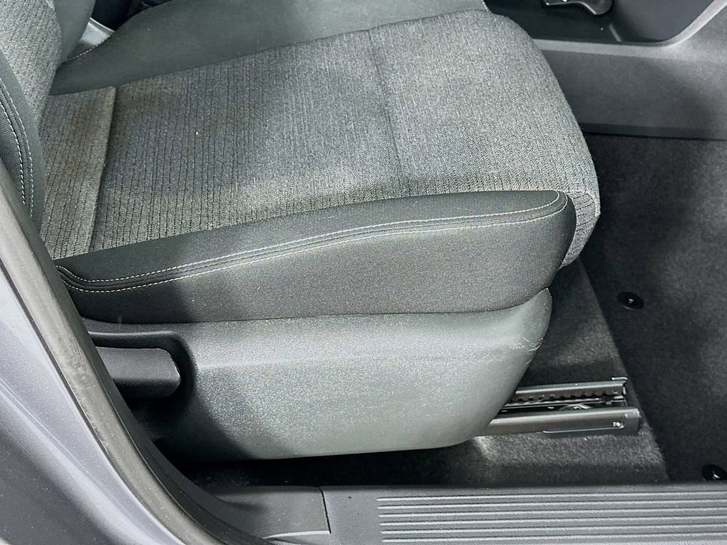 Used 2021 Nissan Rogue SV FWD image 23