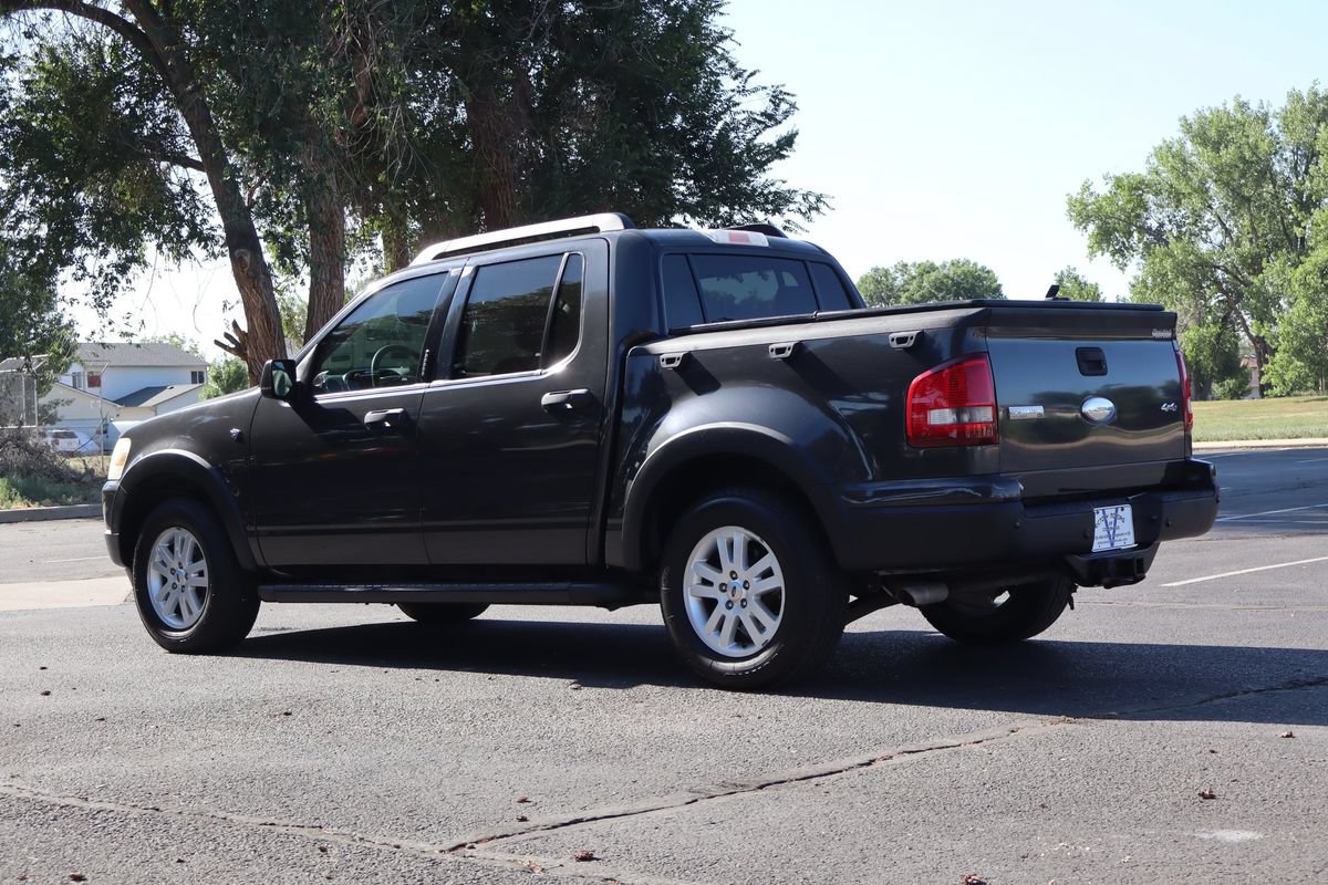 Used 2007 Ford Explorer Sport Trac XLT AWD/4WD image 7