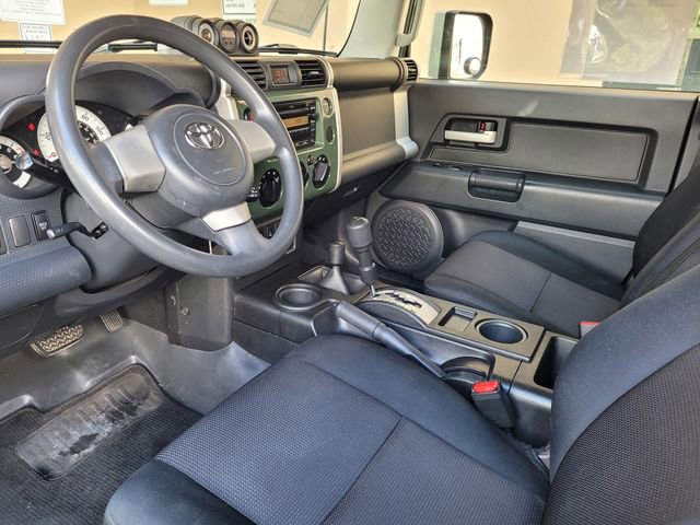 Used 2010 Toyota FJ Cruiser 4WD image 12