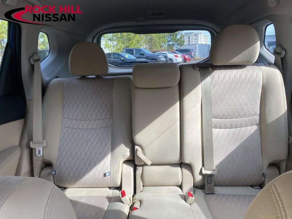 Used 2020 Nissan Rogue SV image 27