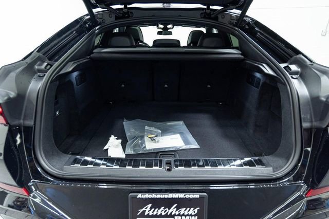 New 2026 BMW X6 xDrive40i image 13