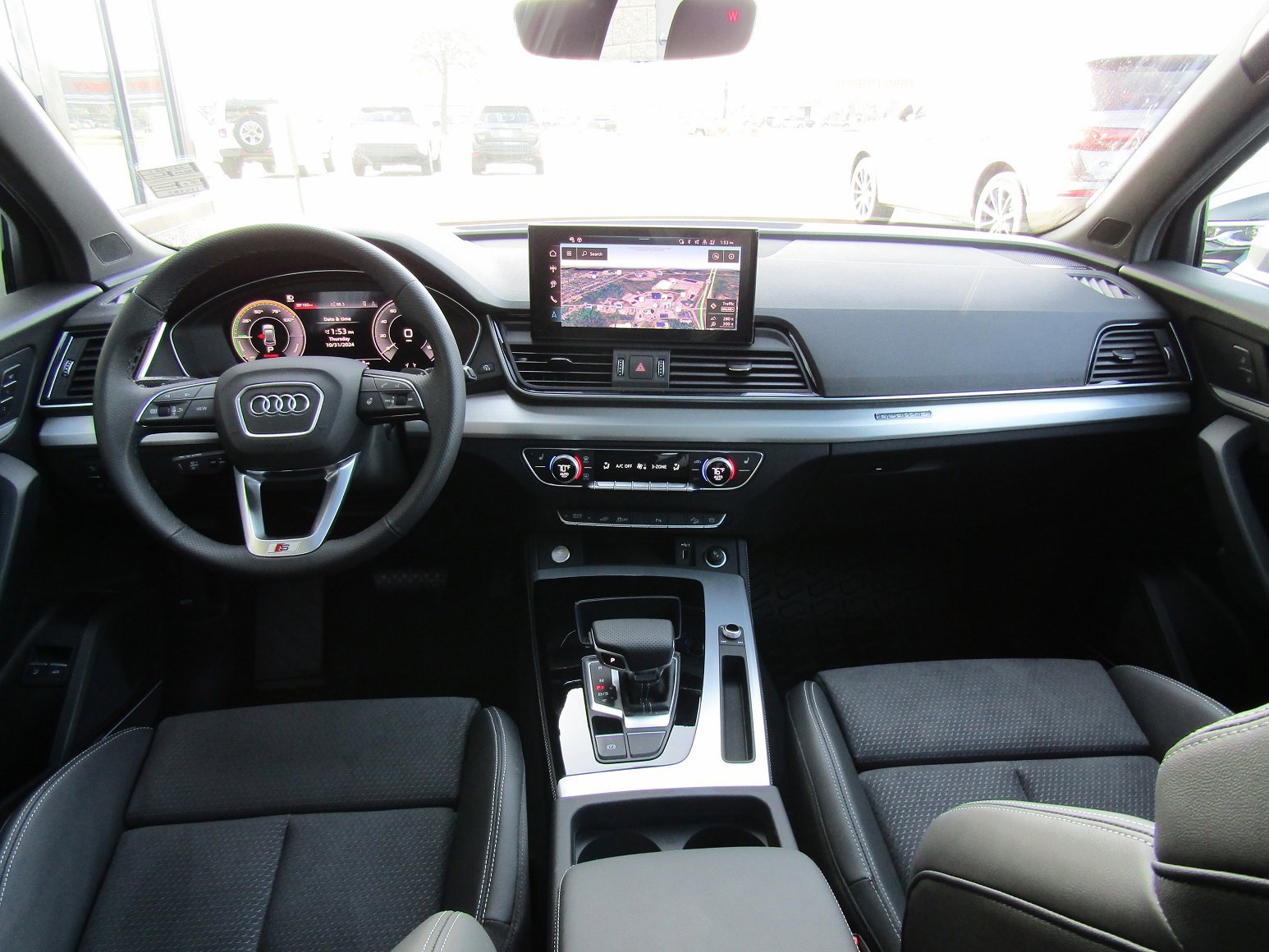 New 2024 Audi Q5 e Premium Plus image 11
