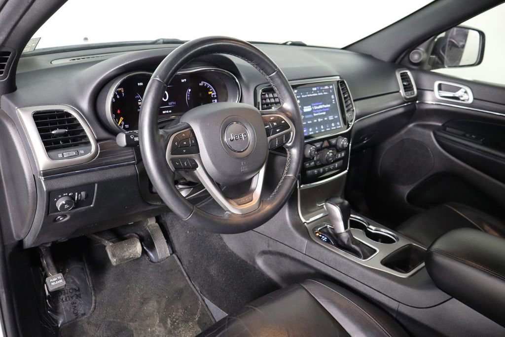 Used 2022 Jeep Grand Cherokee Limited image 27