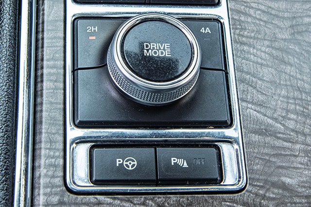 Used 2021 Ford Expedition Limited AWD/4WD image 22
