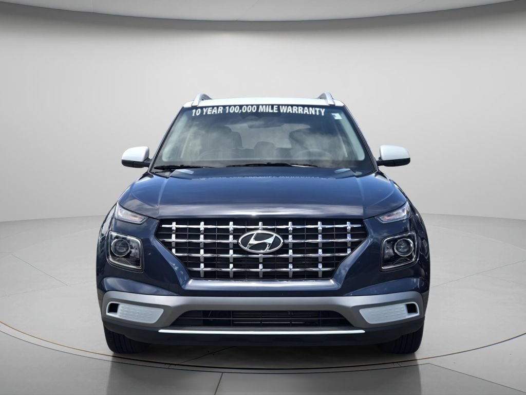 Certified 2026 Hyundai Venue SEL FWD image 5