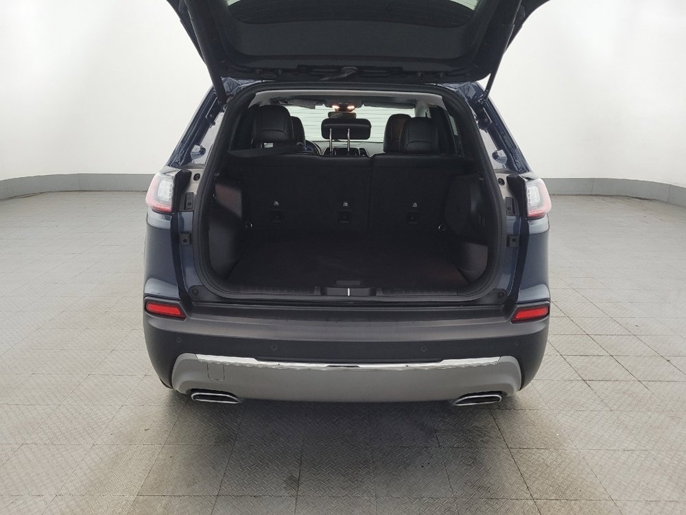 Used 2021 Jeep Cherokee Limited image 29