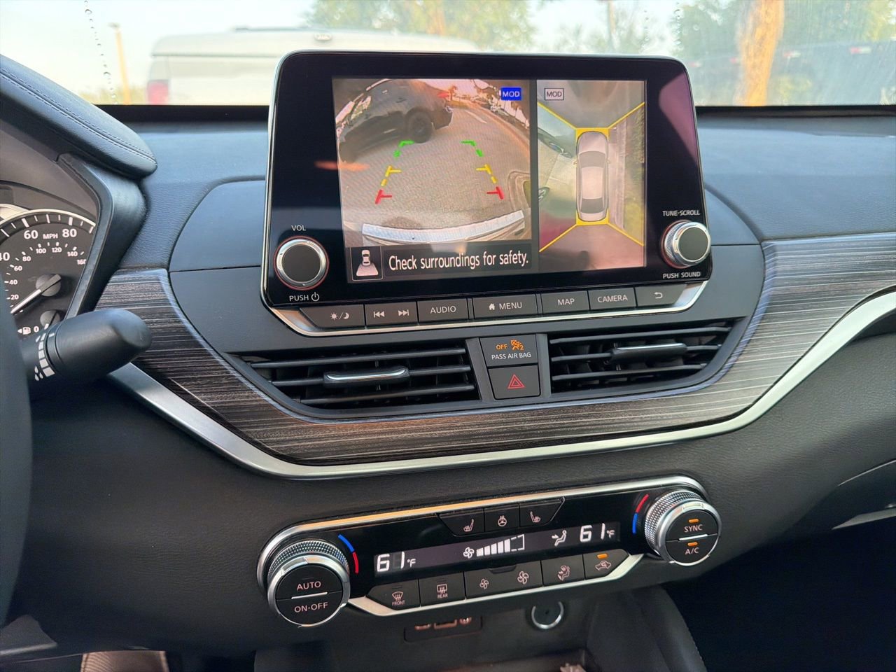 Used 2019 Nissan Altima 2.5 Platinum AWD/4WD image 9