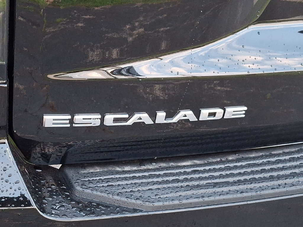 New 2026 Cadillac Escalade Sport w/ Touring Package AWD/4WD image 18