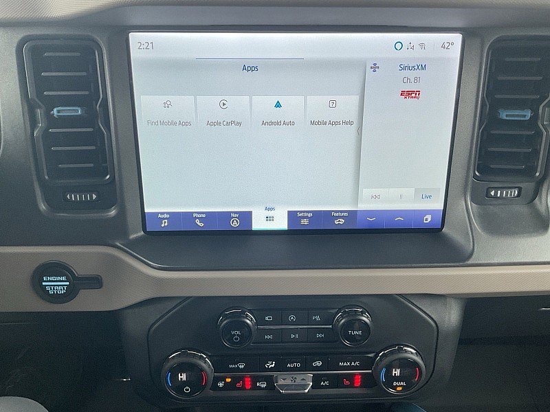 Used 2024 Ford Bronco Wildtrak image 14