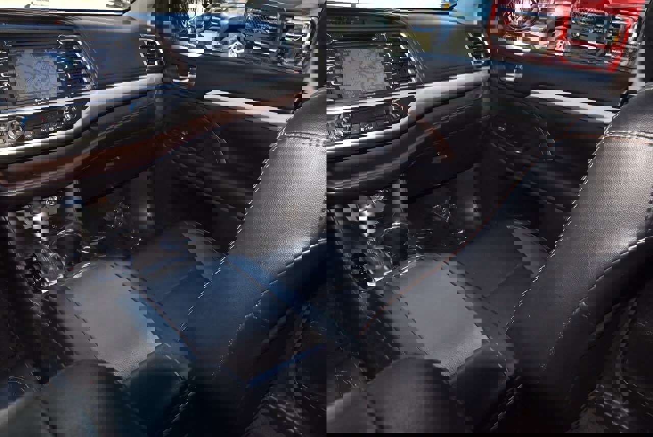 Used 2016 Toyota Highlander XLE image 18