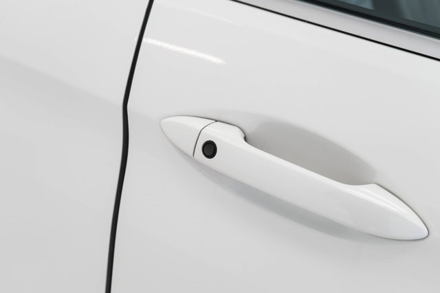 Used 2018 Honda Pilot EX-L image 9