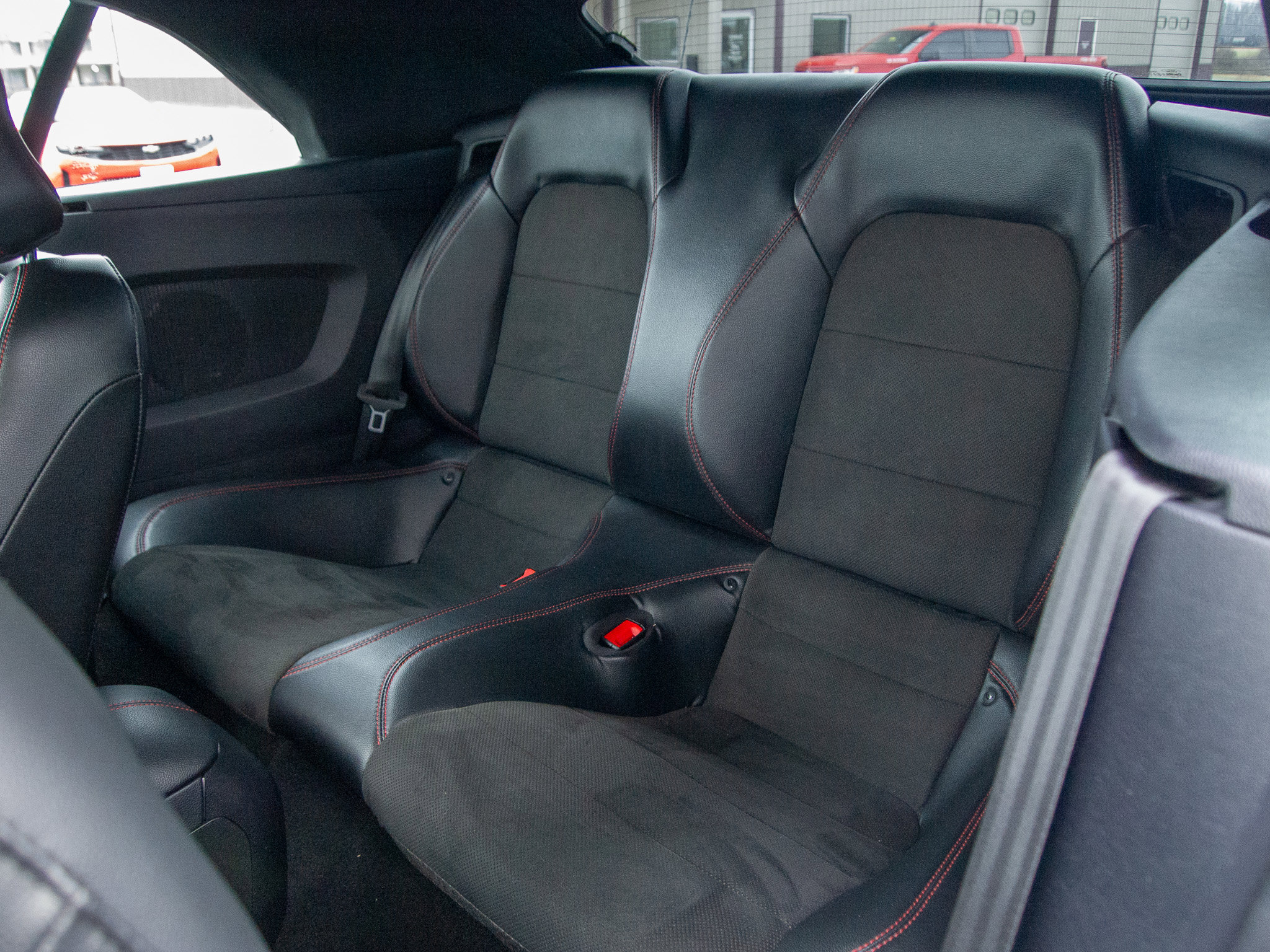 Used 2019 Ford Mustang GT Premium w/ Equipment Group 401A RWD image 23