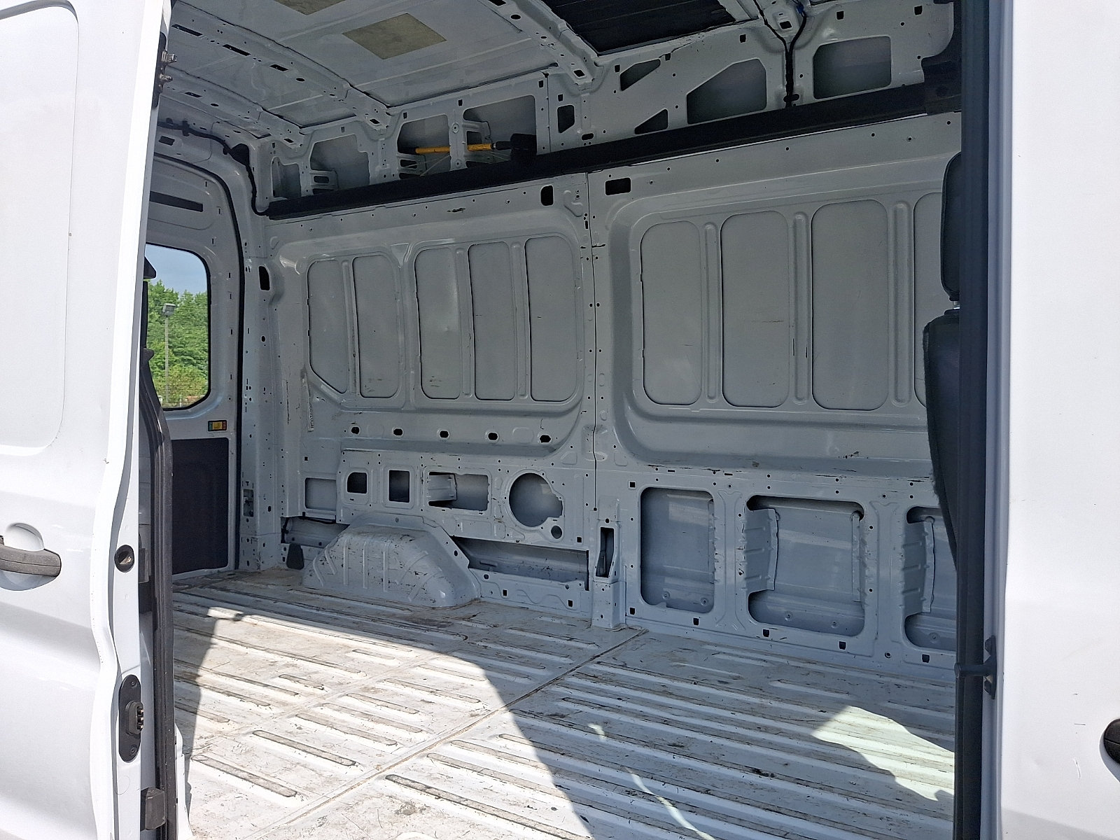 Used 2021 Ford Transit 250 148 High Roof RWD image 11