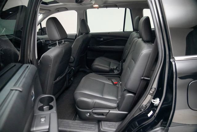 Used 2021 Honda Pilot Elite image 24
