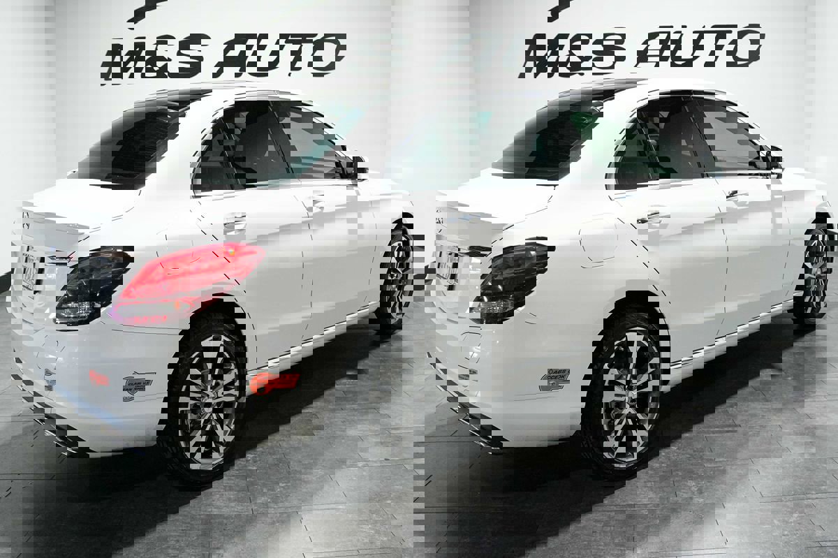 Used 2016 Mercedes-Benz C 350e Sedan image 5