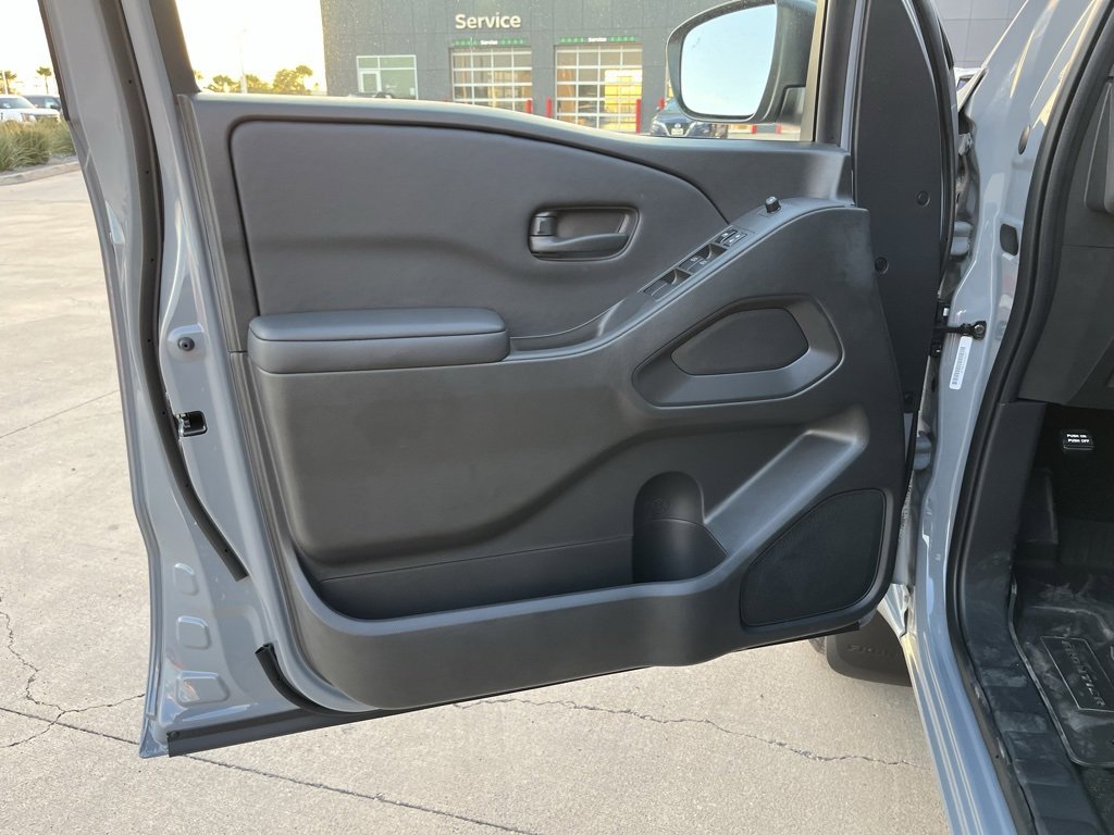 New 2026 Nissan Frontier SV w/ Tow Package image 13