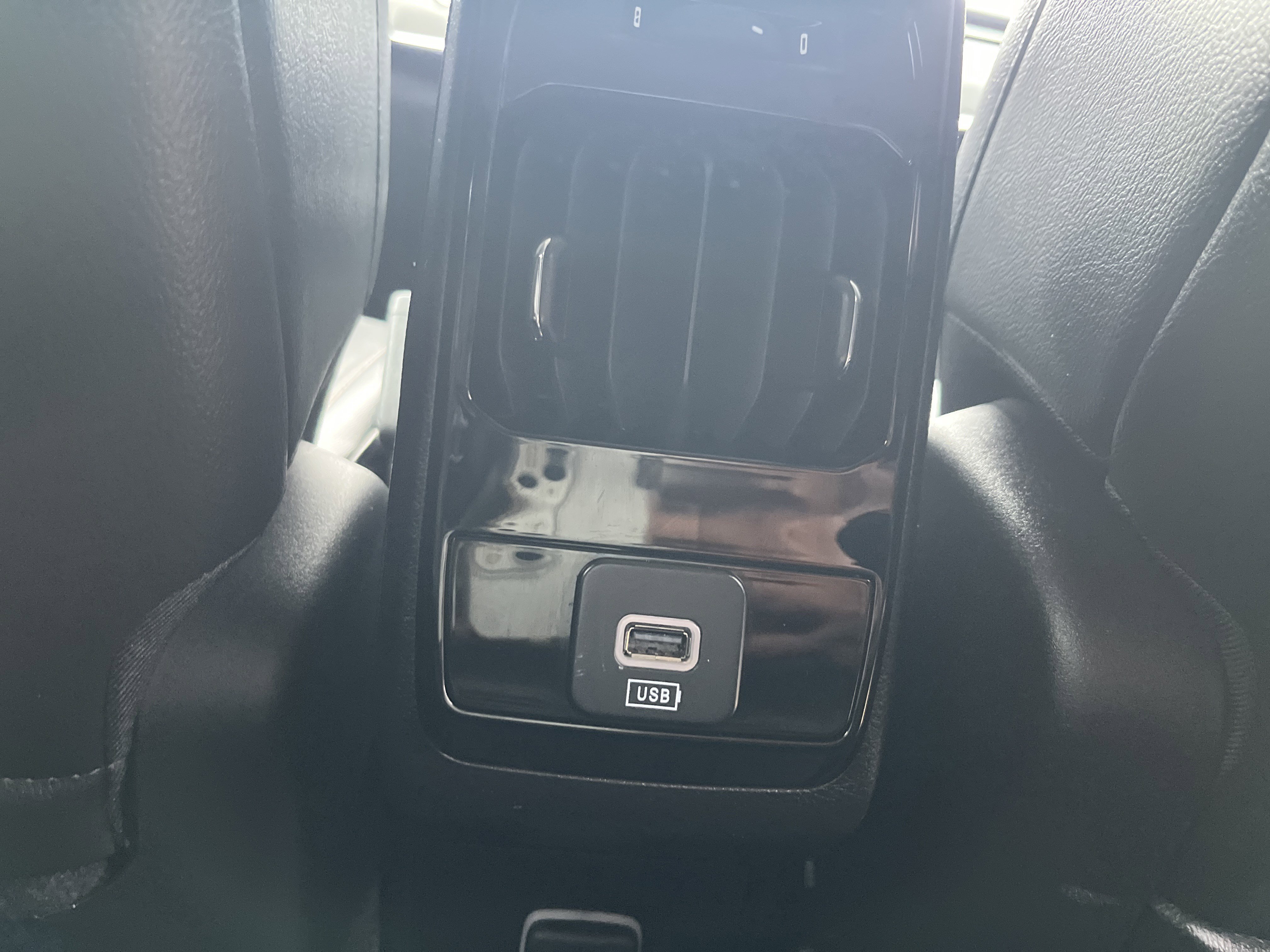 Used 2022 Jeep Compass Limited image 25