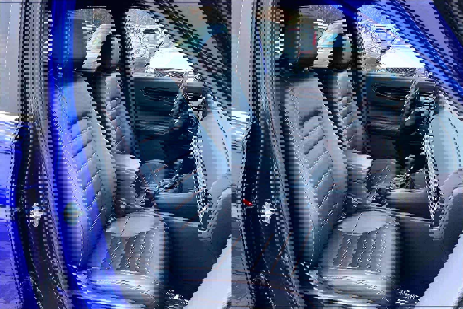 Used 2024 Honda CR-V Sport Touring image 8