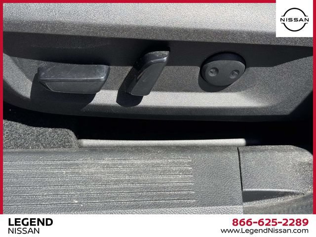 Used 2023 Nissan Rogue Platinum w/ Platinum Premium Package AWD/4WD image 17