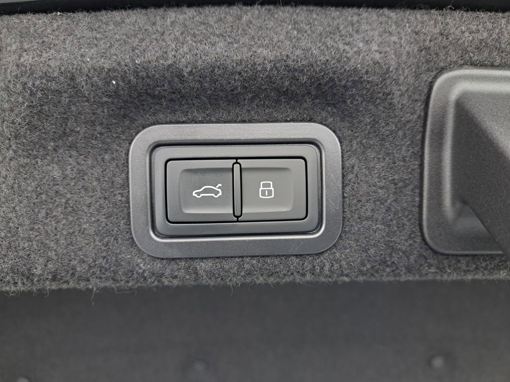 New 2026 Audi A6 Premium Plus w/ Premium Plus Package image 32