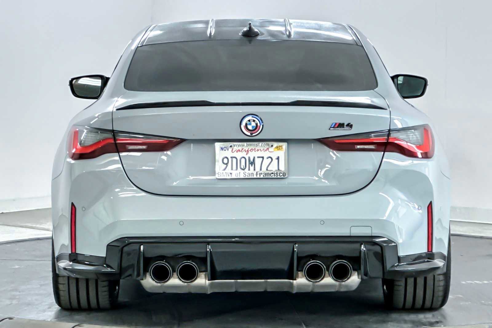 Used 2023 BMW M4 Competition w/ Executive Package image 7