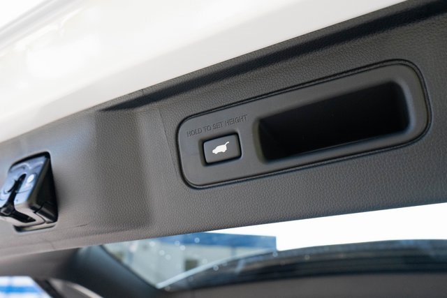 New 2025 Honda Pilot EX-L image 14