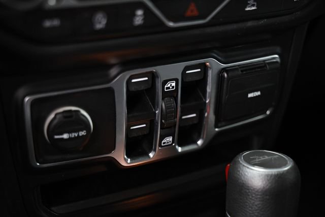 Used 2020 Jeep Gladiator Sport w/ Quick Order Package 24S AWD/4WD image 42