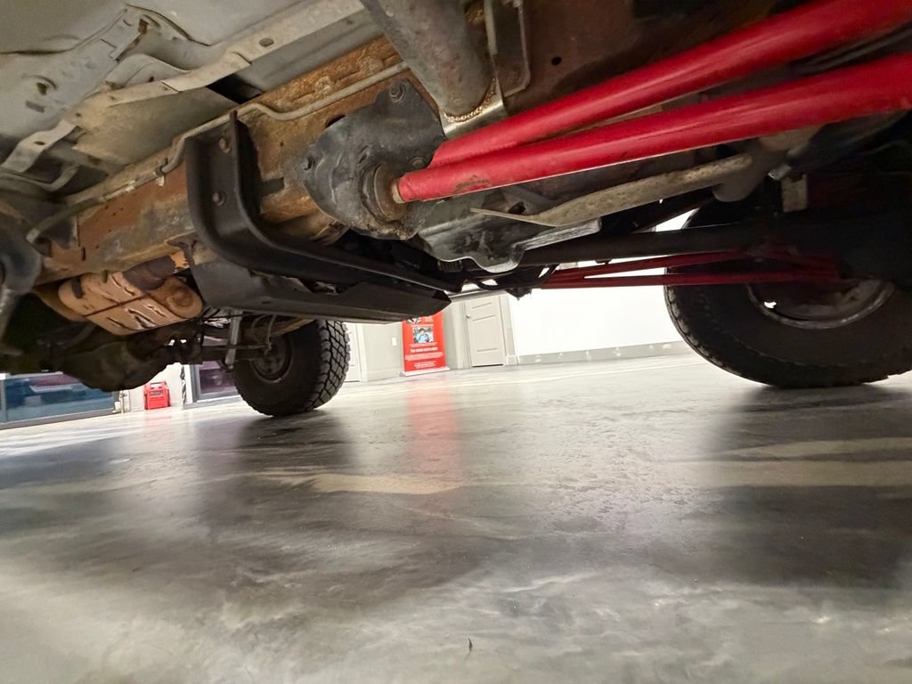 Used 1993 Ford Bronco Eddie Bauer AWD/4WD image 24
