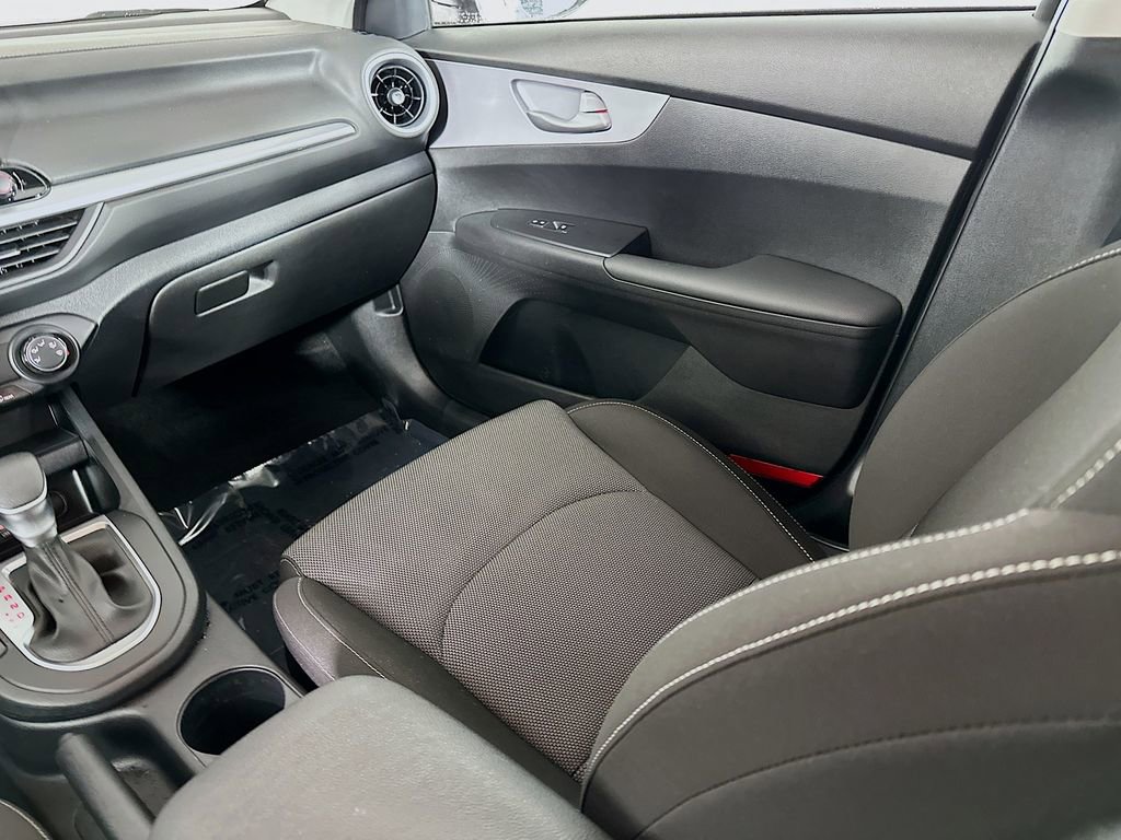 Used 2024 Kia Forte LXS image 27