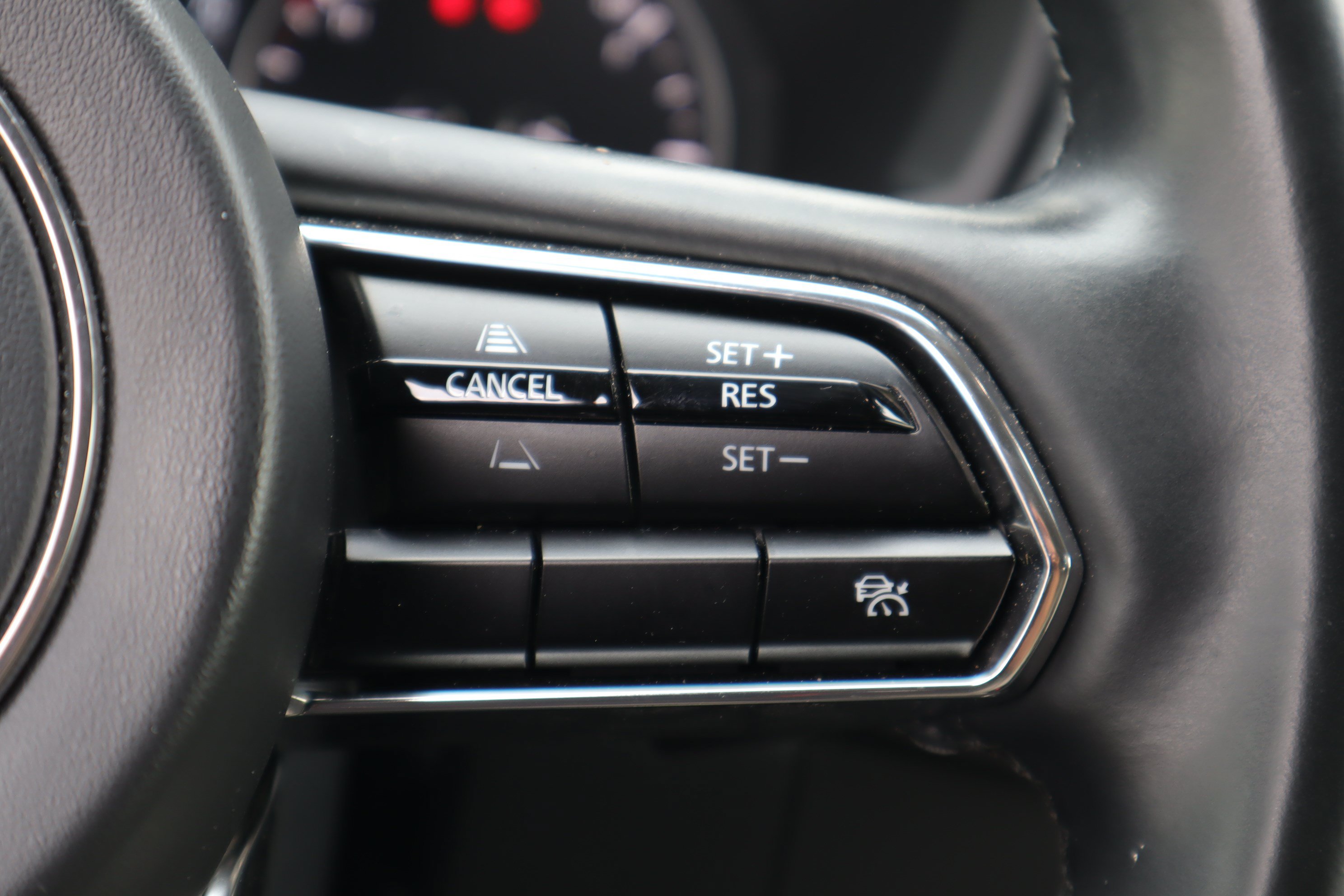 Certified 2024 MAZDA CX-90 3.3 Turbo w/ Preferred Plus AWD/4WD image 19