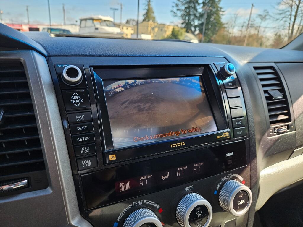 Used 2010 Toyota Sequoia Platinum AWD/4WD image 40