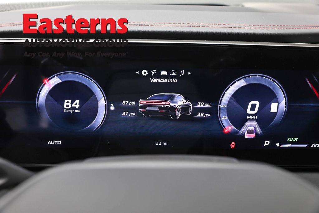 Used 2025 Dodge Charger R/T Scat Pack w/ Track Pack image 18