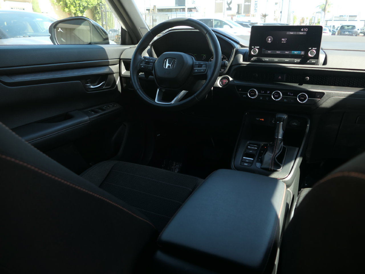 Used 2025 Honda CR-V Sport image 25