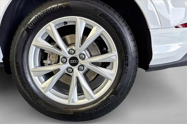 Used 2025 Audi Q3 2.0T Premium AWD/4WD image 30