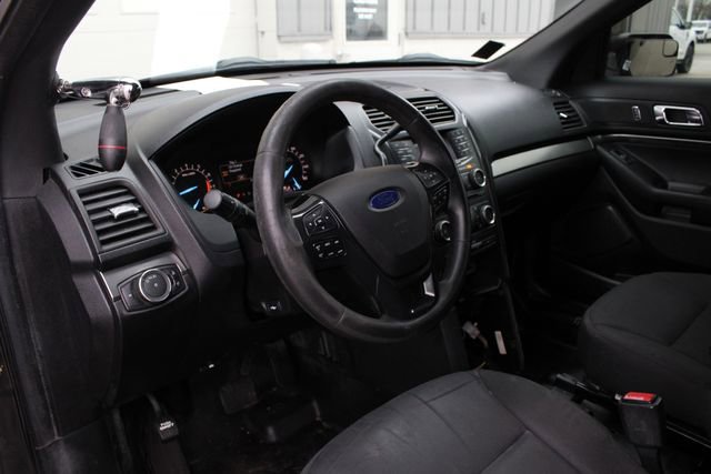 Used 2017 Ford Explorer 4WD Police Interceptor image 2