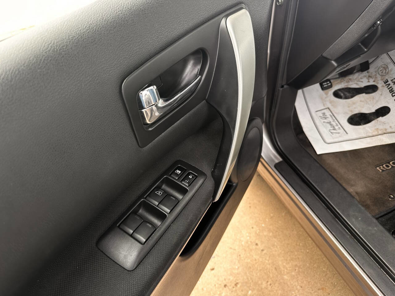 Used 2013 Nissan Rogue S FWD image 13