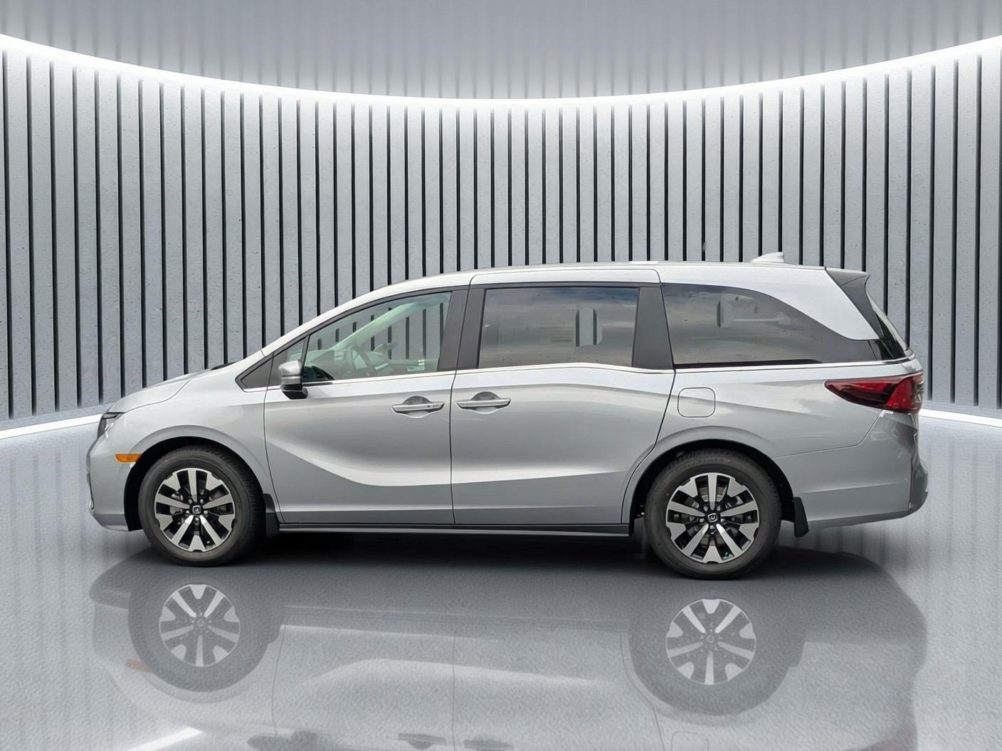 New 2026 Honda Odyssey EX-L image 9