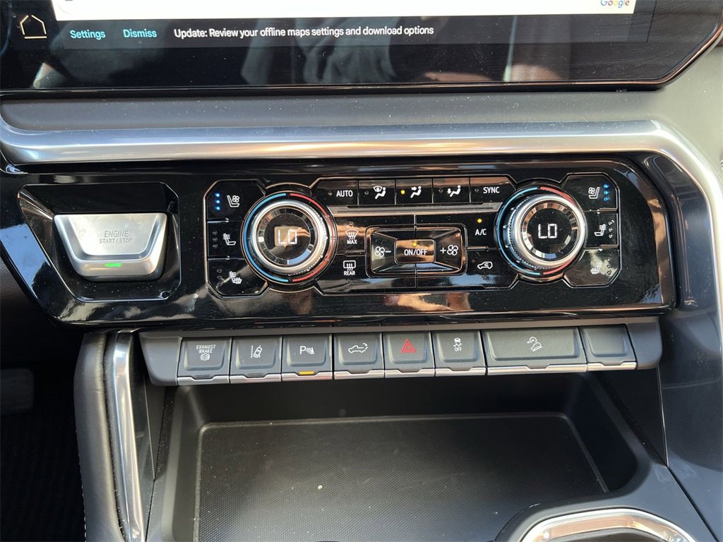 Used 2024 GMC Sierra 3500 Denali Ultimate image 17