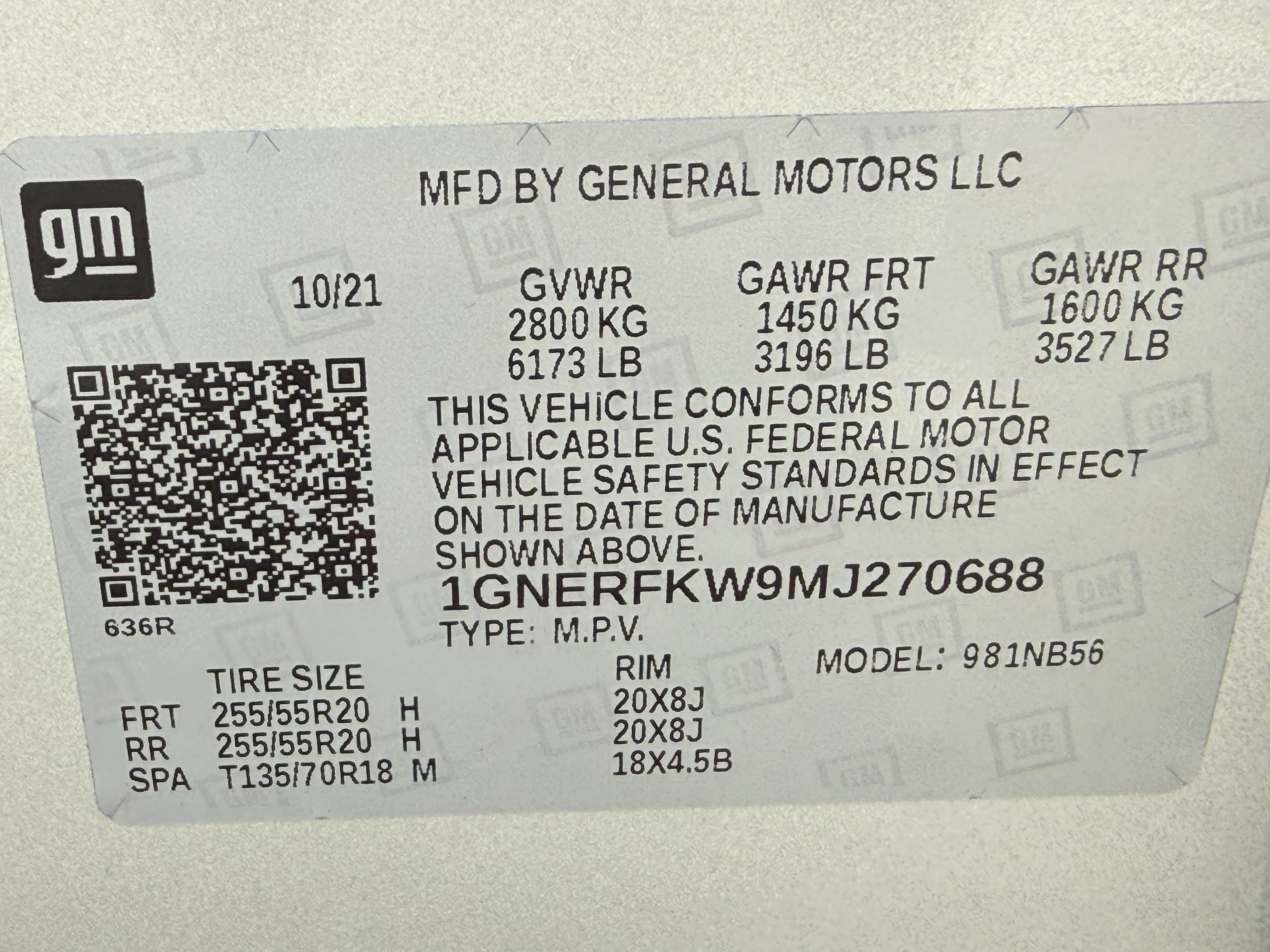 Used 2021 Chevrolet Traverse LS w/ LPO, Floor Liner Package FWD image 36