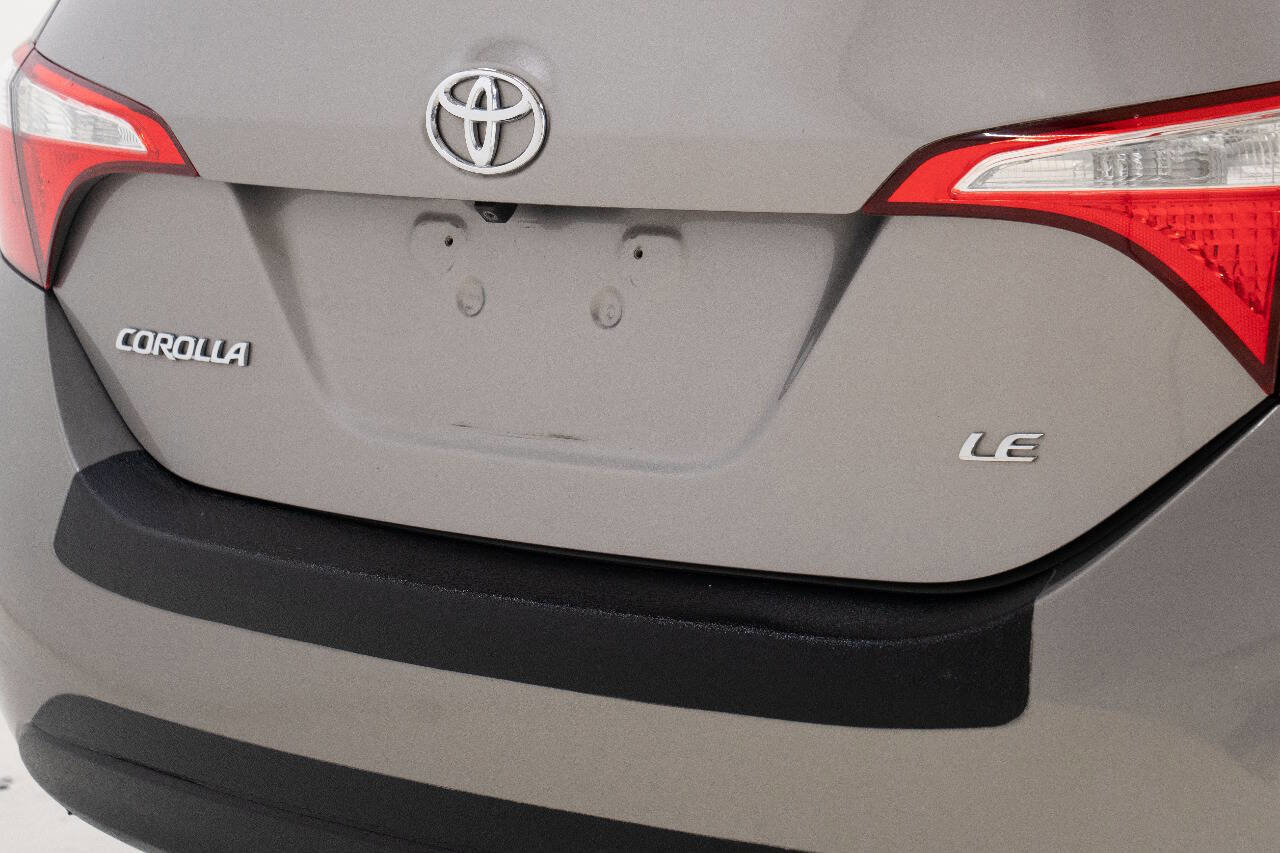 Used 2016 Toyota Corolla LE image 14