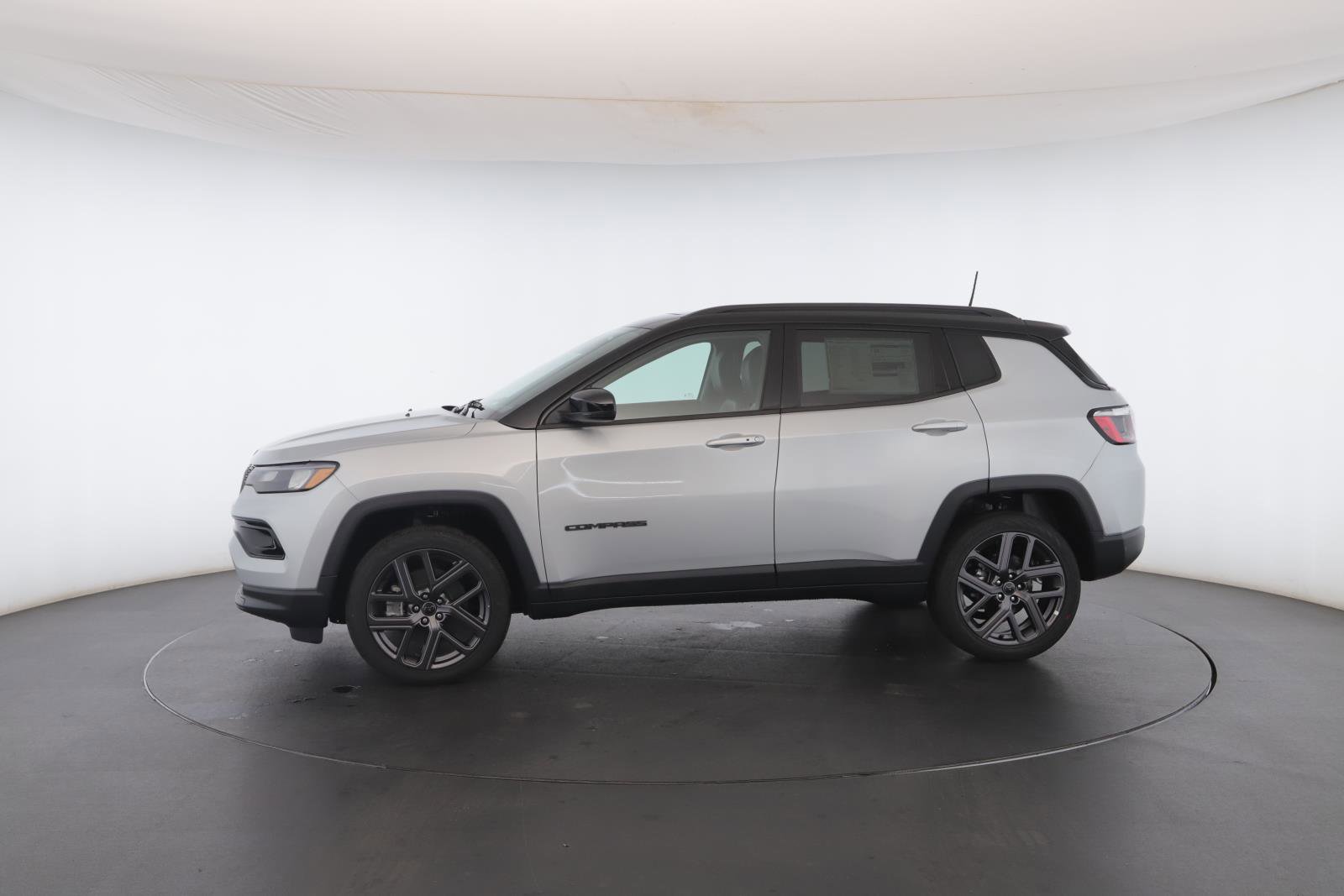 New 2026 Jeep Compass Limited w/ Sun, Sound & Navigation Group image 43