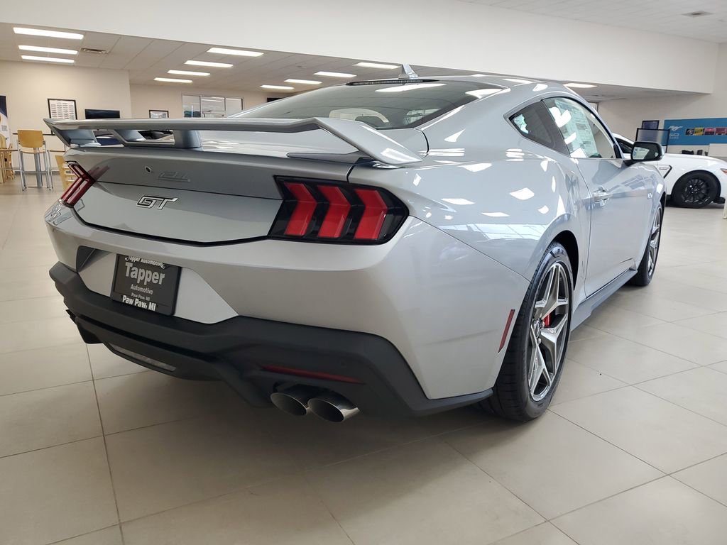 New 2026 Ford Mustang GT RWD image 3