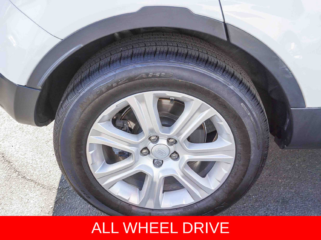 Used 2016 Land Rover Range Rover Evoque SE AWD/4WD image 8