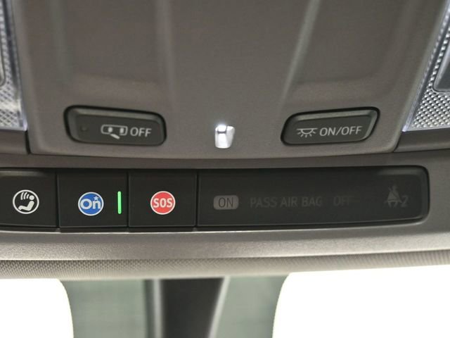 Used 2020 Chevrolet Silverado 2500 Custom w/ Custom Value Package image 34