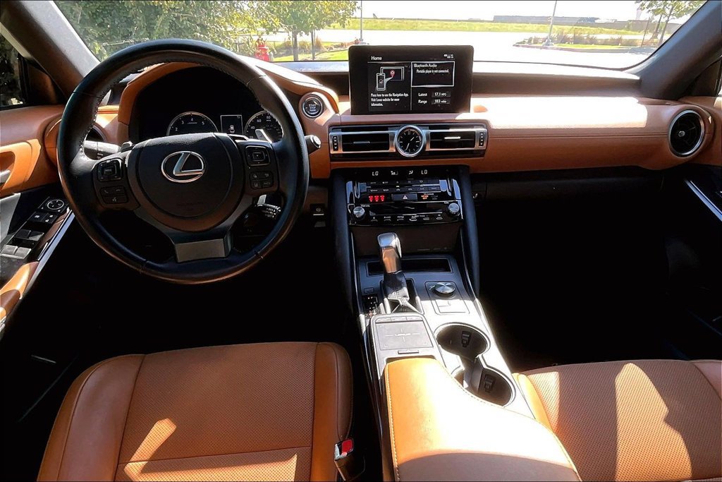 Used 2021 Lexus IS 300 w/ Accessory Package RWD image 17