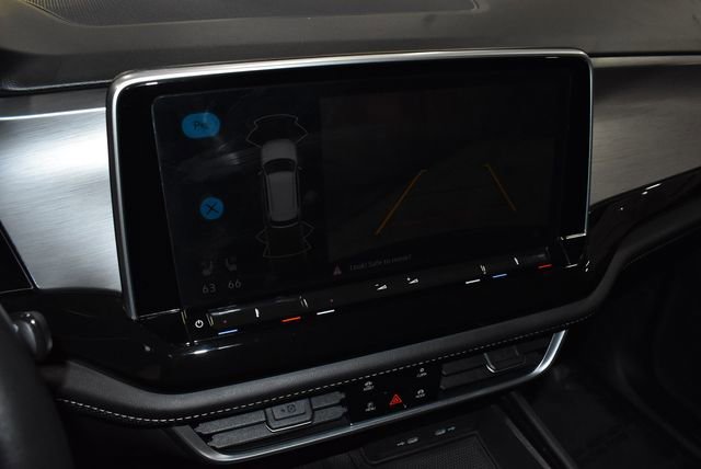 Used 2025 Volkswagen Atlas Cross Sport SE image 14