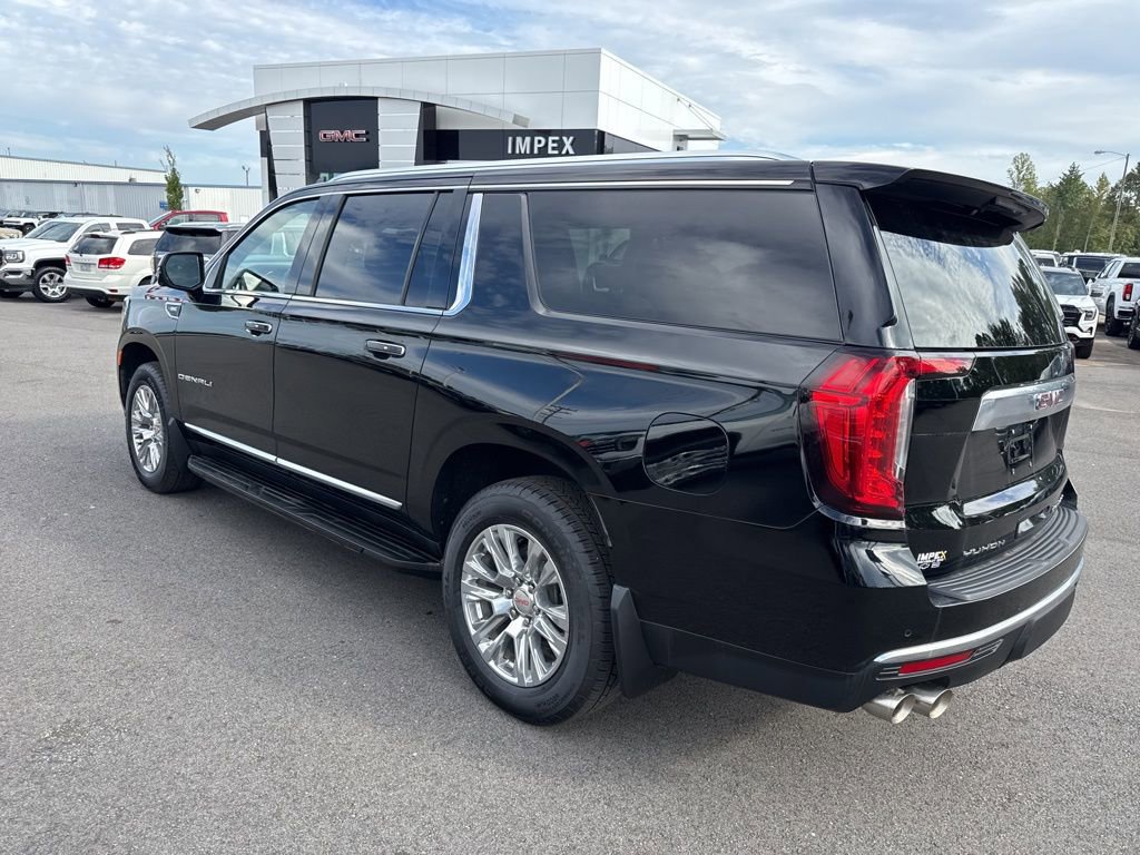 Used 2024 GMC Yukon XL Denali w/ Max Trailering Package AWD/4WD image 3