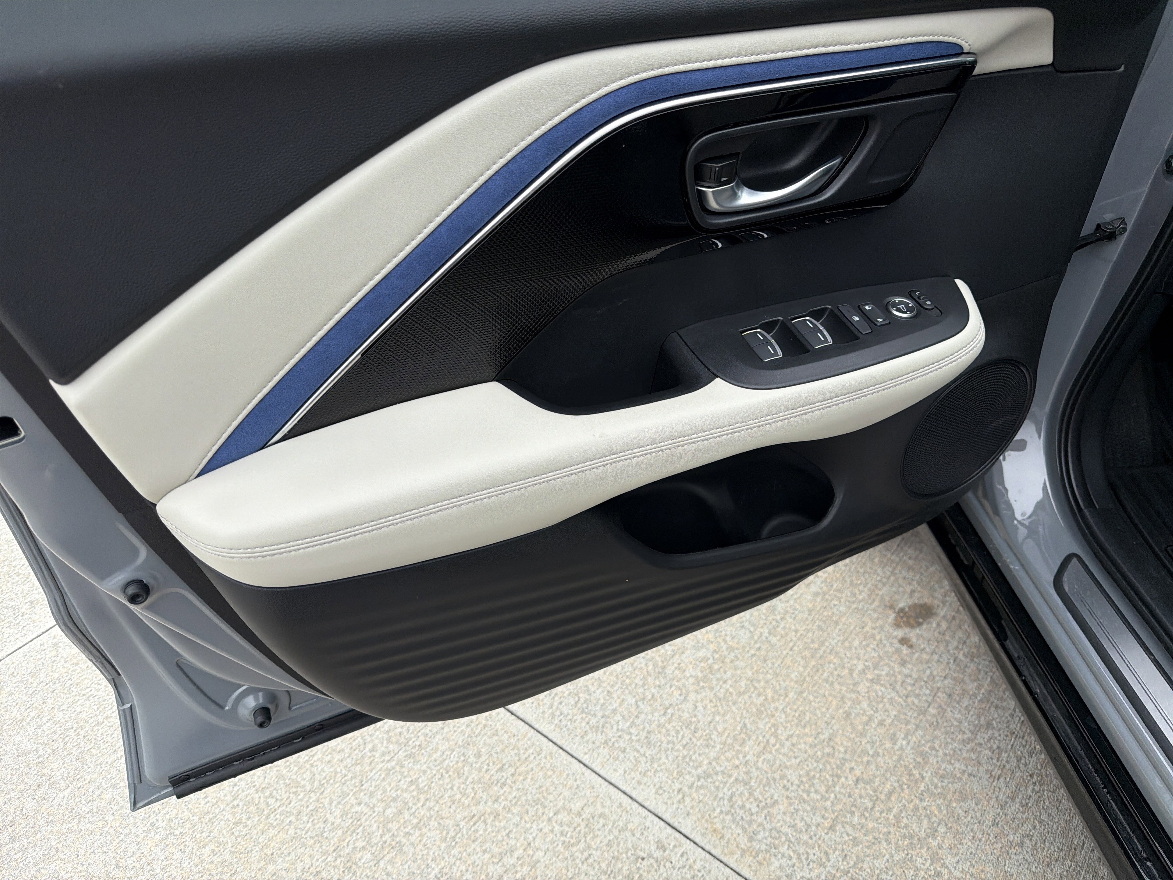 Certified 2025 Acura ADX A-Spec FWD image 14
